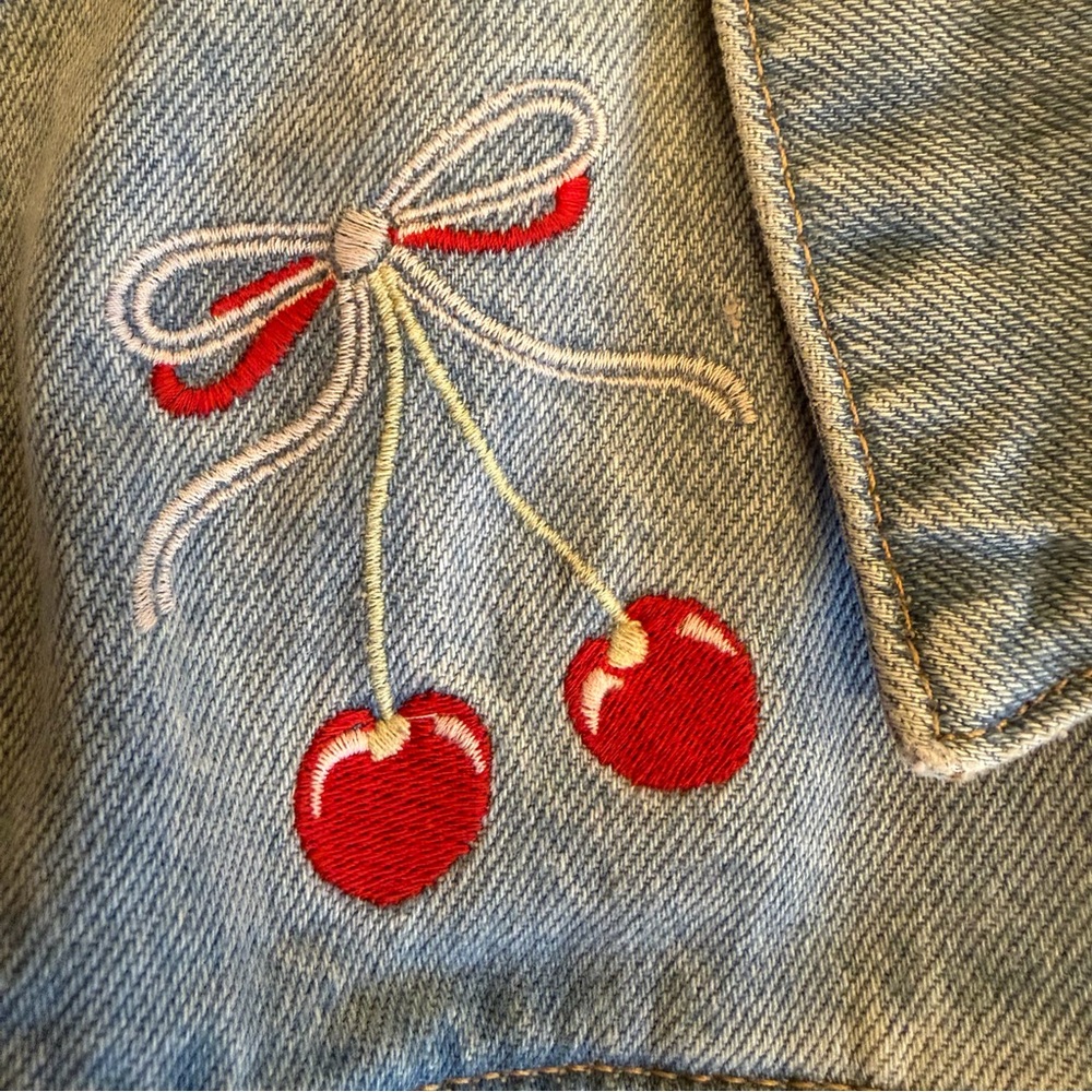 NWT LoveShackFancy Bardot Cherry Embroidered Denim Jacket Medium - Picture 8 of 14